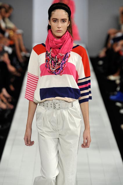 Marc by Marc Jacobs 09ĸDƬ
