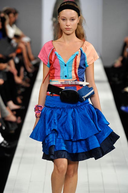 Marc by Marc Jacobs 09ĸDƬ