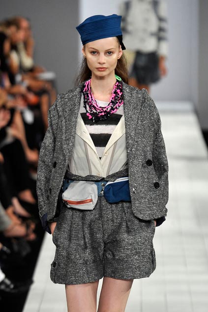 Marc by Marc Jacobs 09ĸDƬ