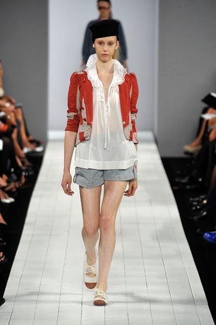 Marc by Marc Jacobs 09ĸDƬ