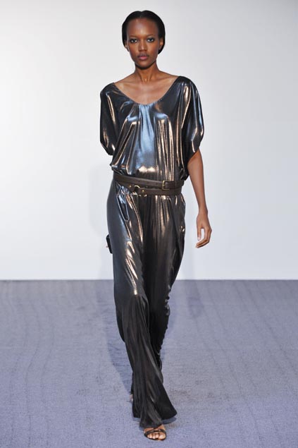 Halston 09ĸDƬ