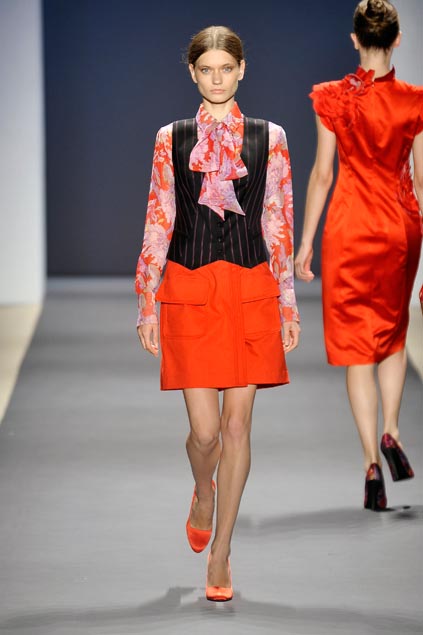 Vivienne Tam 09ĸDƬ