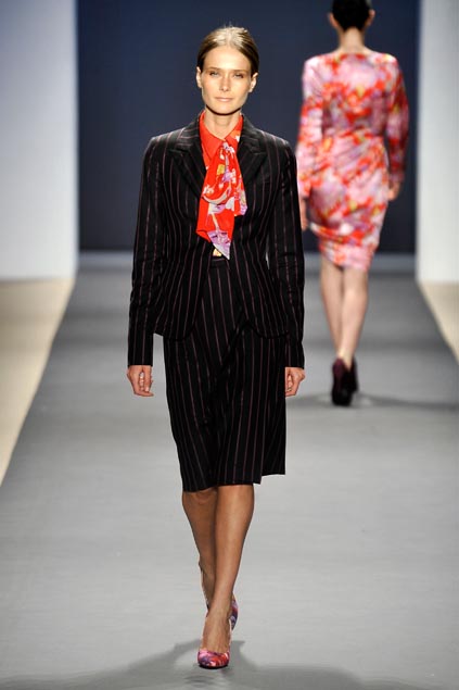 Vivienne Tam 09ĸDƬ