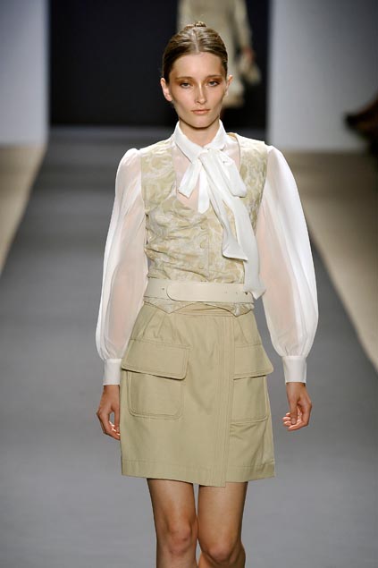Vivienne Tam 09ĸDƬ