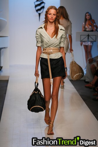 Trussardi 07ĸDƬ