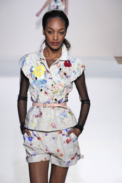 Nicole Farhi 09ĸDƬ