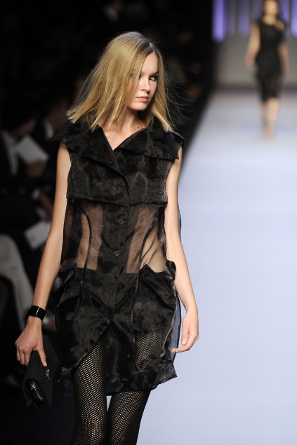 C N C by Costume National 09ĸDƬ