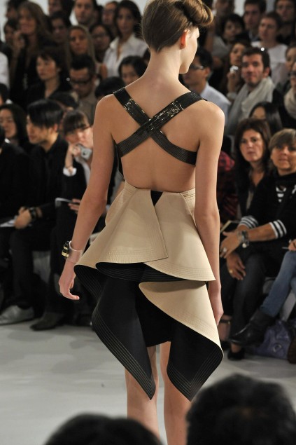 Gianfranco Ferre 09ĸDƬ