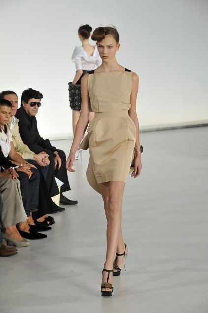 Gianfranco Ferre 09ĸDƬ