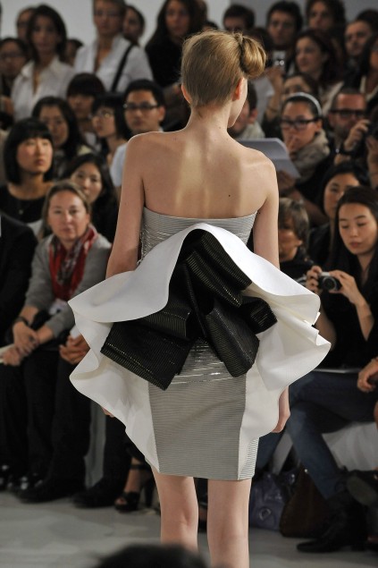Gianfranco Ferre 09ĸDƬ