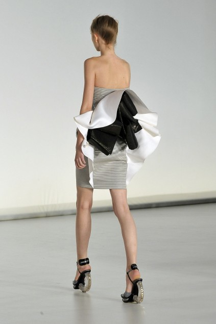Gianfranco Ferre 09ĸDƬ