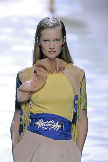Blumarine 09ĸDƬ