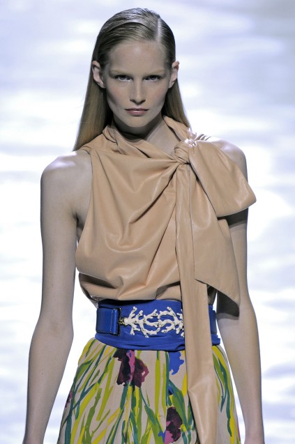 Blumarine 09ĸDƬ