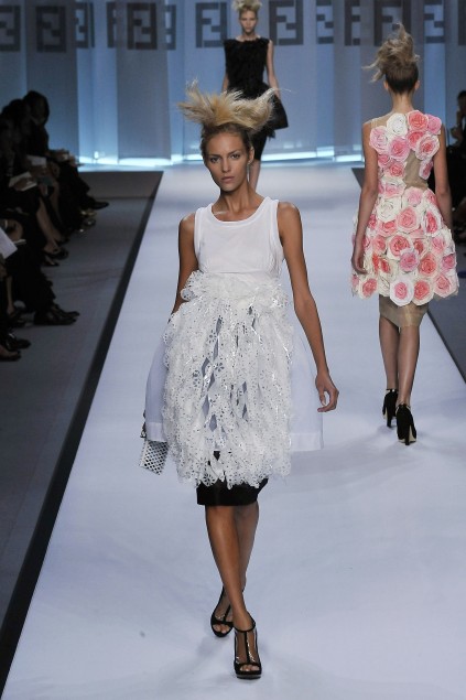 Fendi 09ĸDƬ