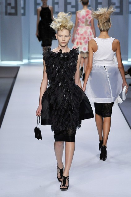 Fendi 09ĸDƬ