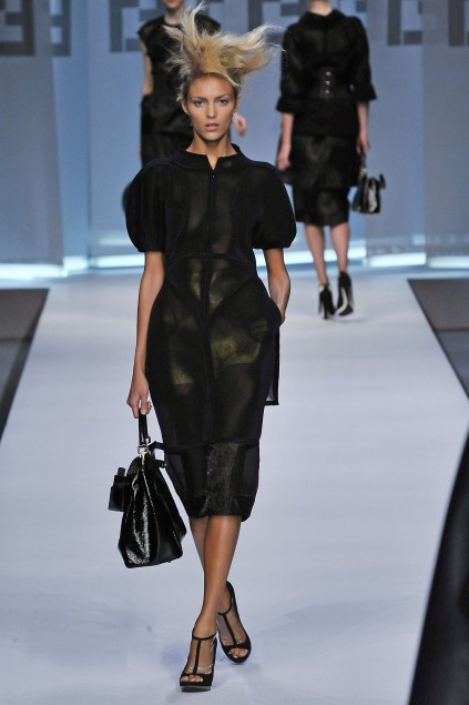 Fendi 09ĸDƬ