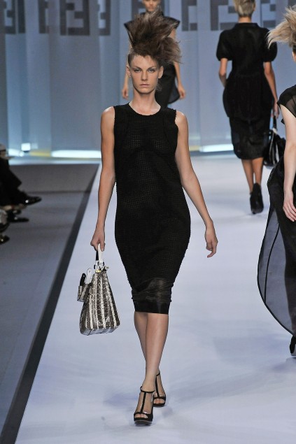 Fendi 09ĸDƬ