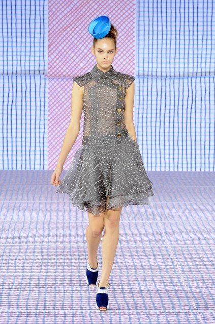Pollini By Rifat Ozbek 09春夏