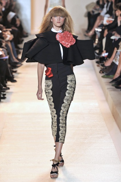 Christian Lacroix 09春夏