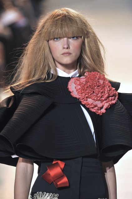 Christian Lacroix 09ĸDƬ