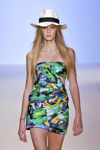 Ungaro 09ĸDƬ