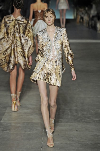 Alexander Mcqueen 09ĸDƬ