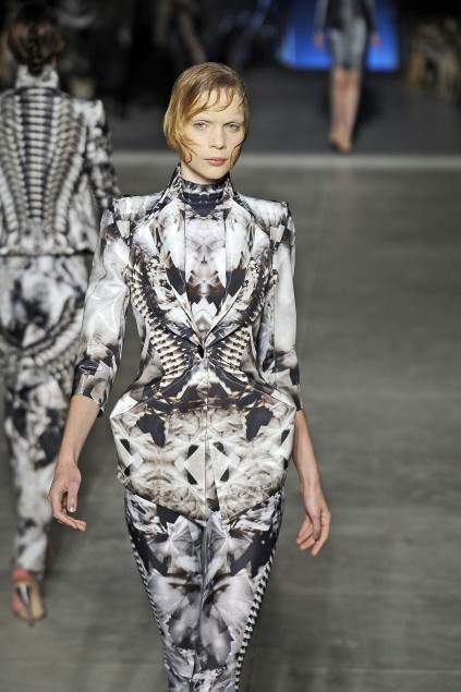 Alexander Mcqueen 09ĸDƬ