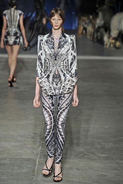 Alexander Mcqueen 09ĸDƬ