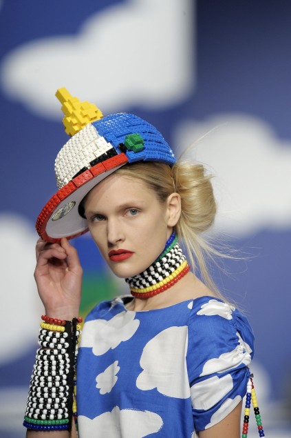 Jean Charles de Castelbajac 09ĸDƬ