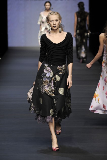 Mariella Burani 09ĸDƬ