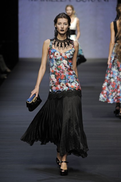 Mariella Burani 09ĸDƬ