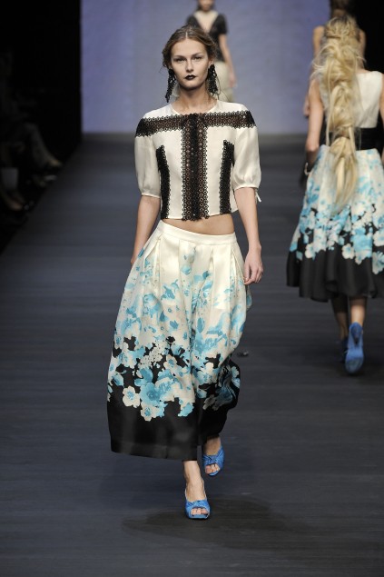 Mariella Burani 09ĸDƬ