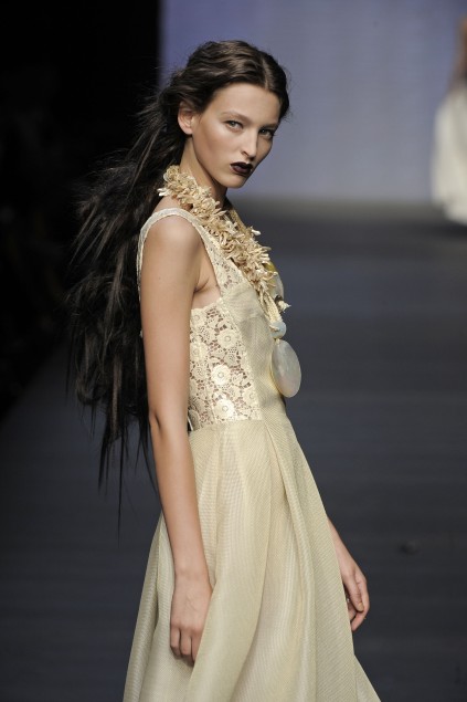 Mariella Burani 09ĸDƬ