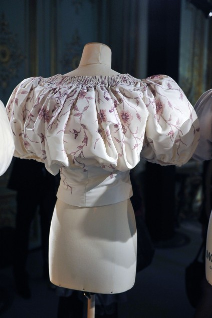 Moncler 09ĸDƬ