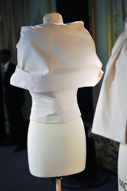 Moncler 09ĸDƬ