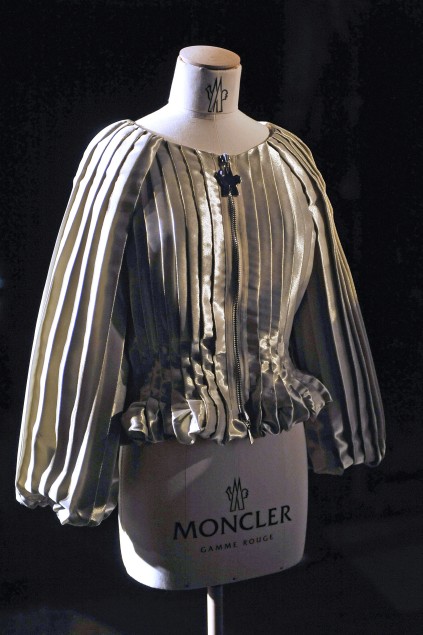 Moncler 09ĸDƬ