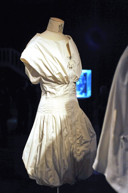 Moncler 09ĸDƬ