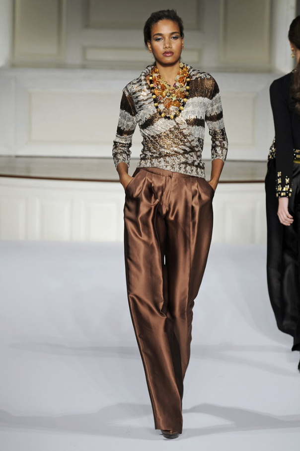 Oscar de la Renta 09ﶬDƬ