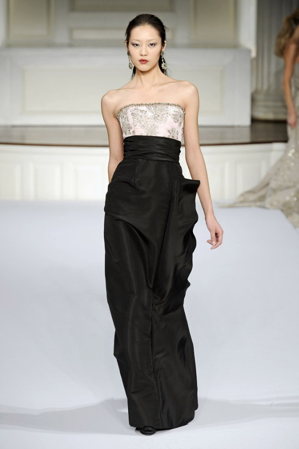 Oscar de la Renta 09ﶬDƬ