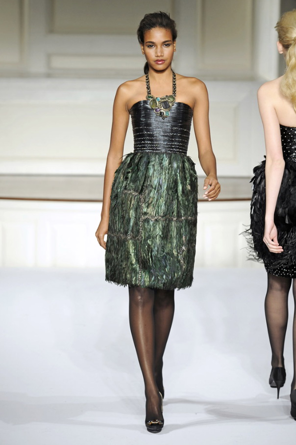 Oscar de la Renta 09ﶬDƬ