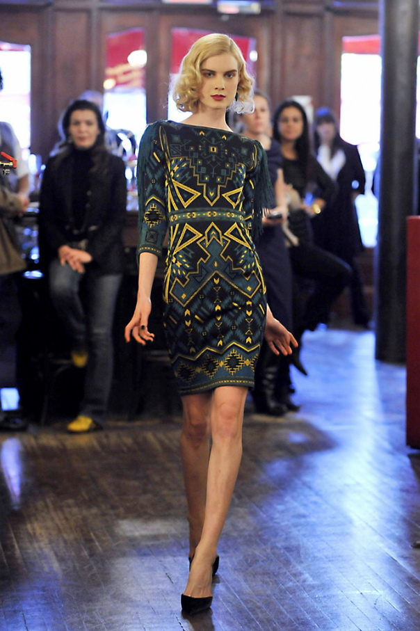 Zac Posen 09ﶬDƬ